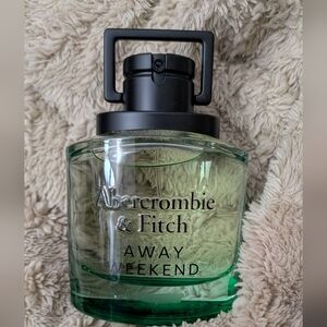 Abercrombie & Fitch Away Weekend